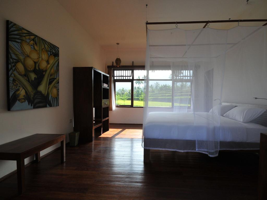 Lesong Hotel And Restaurant Munduk  Room photo